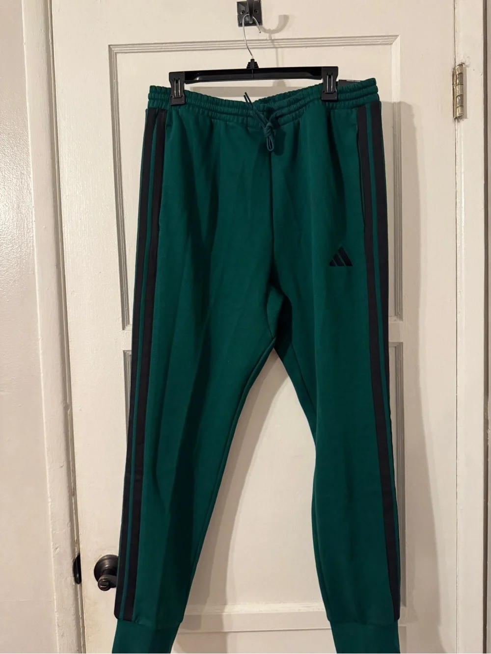 Adidas men’s jogger size large